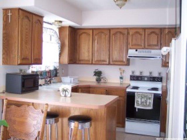 882 Clover Cir, Ogden, UT 84404 — photo 4