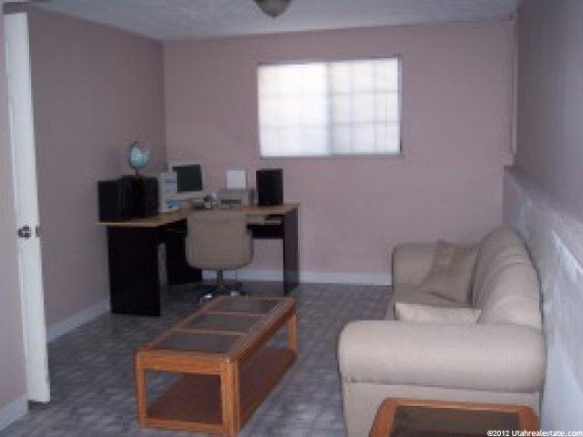 882 Clover Cir, Ogden, UT 84404 — photo 5