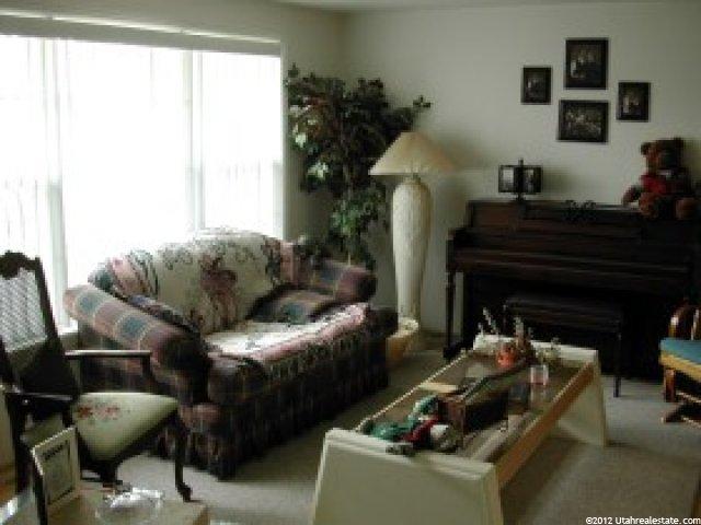 318 W 1300 N, Sunset, UT 84015 — photo 2