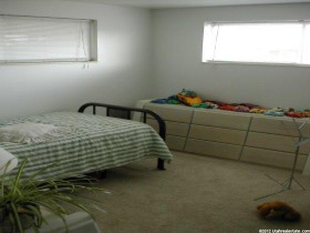 318 W 1300 N, Sunset, UT 84015 — photo 6