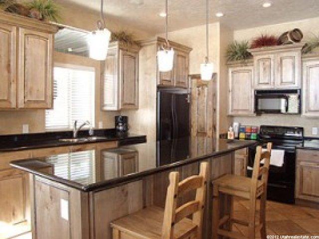 3663 Salinas Dr, Riverton, UT 84065 — photo 4