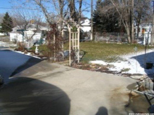162 S 450 E, Clearfield, UT 84015 — photo 7
