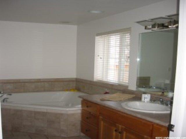 1490 E 1700 N, North Logan, UT 84341 — photo 6