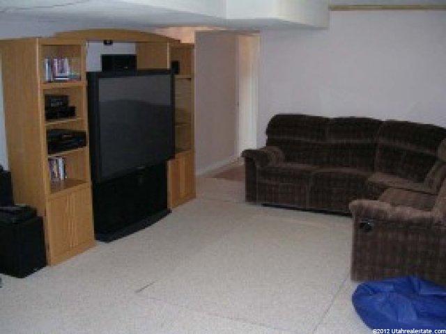 619 N 1050 W, Clearfield, UT 84015 — photo 6