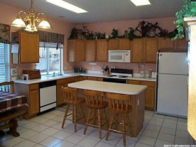 359 E Cranberry Hill Dr S, Draper, UT 84020 — photo 2