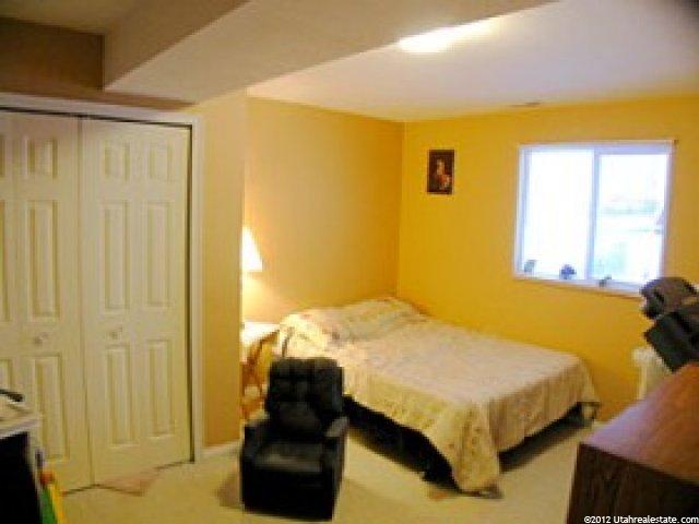 5516 S 3275 W, Roy, UT 84067 — photo 8