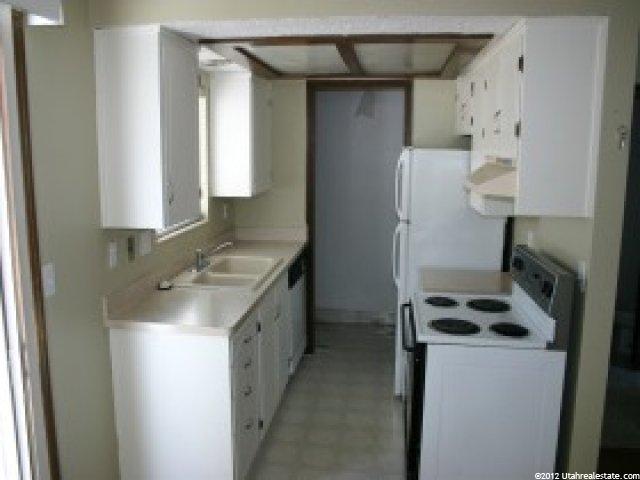 1079 N 200 W #3, Logan, UT 84341 — photo 5