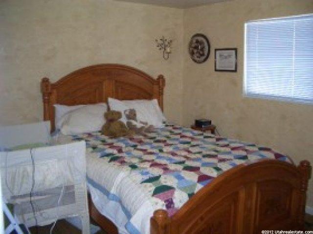 4323 S 2300 W, Roy, UT 84067 — photo 4