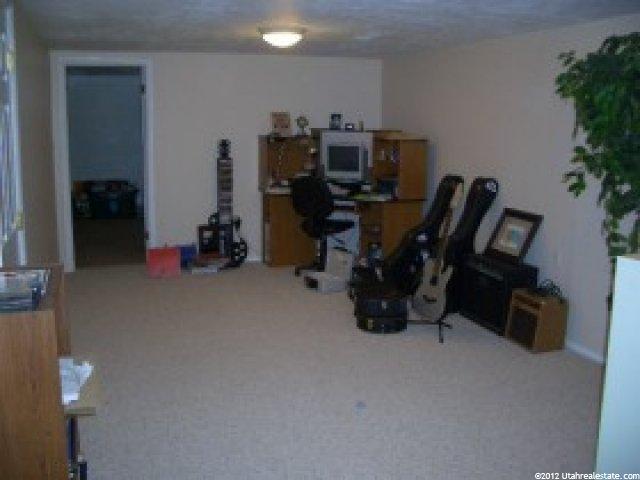 4323 S 2300 W, Roy, UT 84067 — photo 7