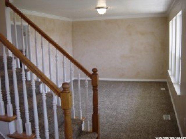 2127 E Oak Manor Dr, Sandy, UT 84092 — photo 2