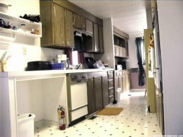 138 N 100 E, Loa, UT 84747 — photo 5