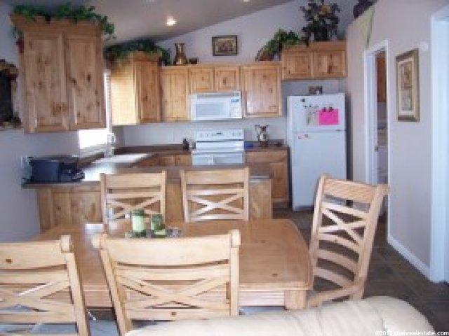 3535 N 3000 W, Farr West, UT 84404 — photo 2
