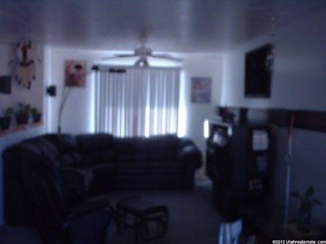508 W 200 S, Clearfield, UT 84015 — photo 2
