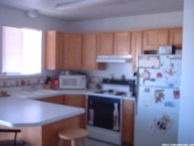508 W 200 S, Clearfield, UT 84015 — photo 3