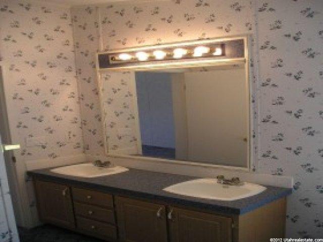 139 E 125 N, Ogden, UT 84404 — photo 4