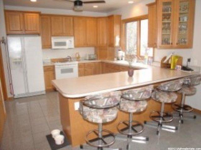 947 Mountain Side Dr, Farmington, UT 84025 — photo 5