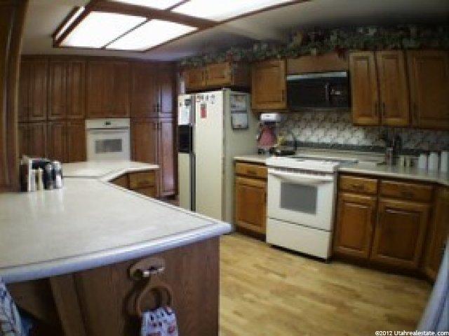 524 S 880 W, Orem, UT 84058 — photo 3