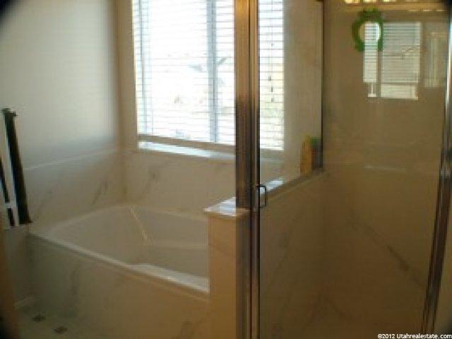 2632 W 2250 N, Clinton, UT 84015 — photo 8