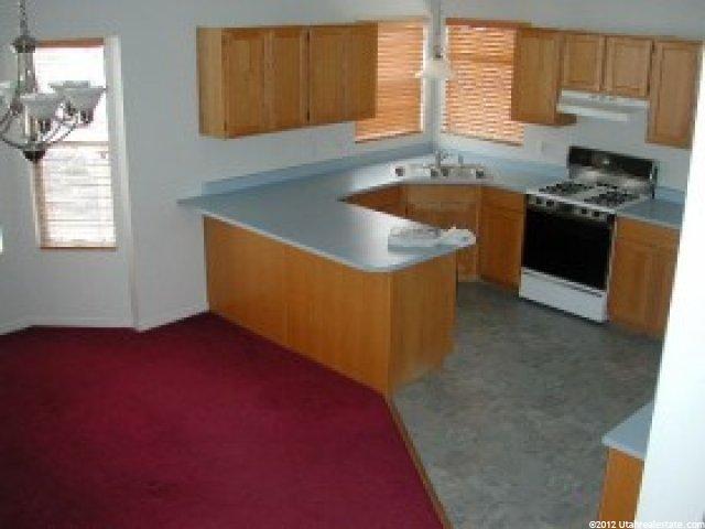 9078 S Hummingbird Cir E, Sandy, UT 84094 — photo 4