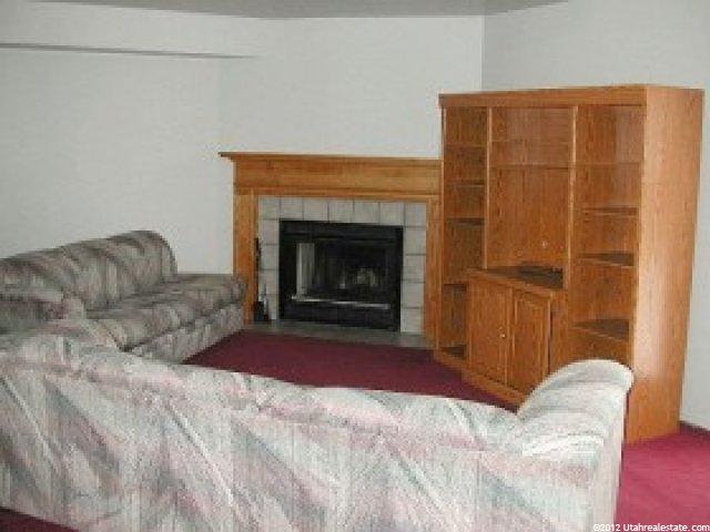 9078 S Hummingbird Cir E, Sandy, UT 84094 — photo 6