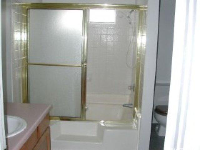 9078 S Hummingbird Cir E, Sandy, UT 84094 — photo 7