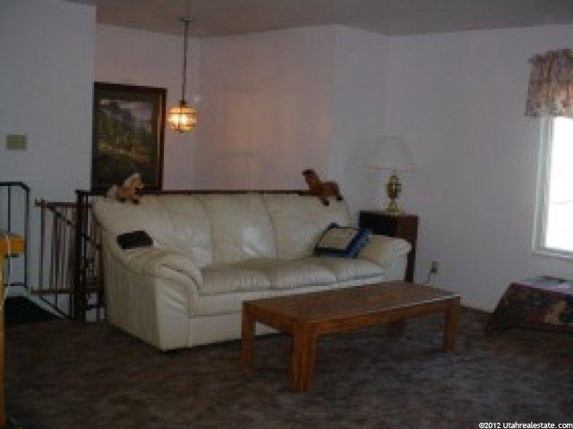 954 S 250 E, Layton, UT 84041 — photo 3