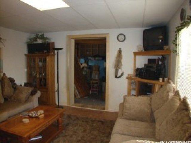 8889 S 90 E, Sandy, UT 84070 — photo 2