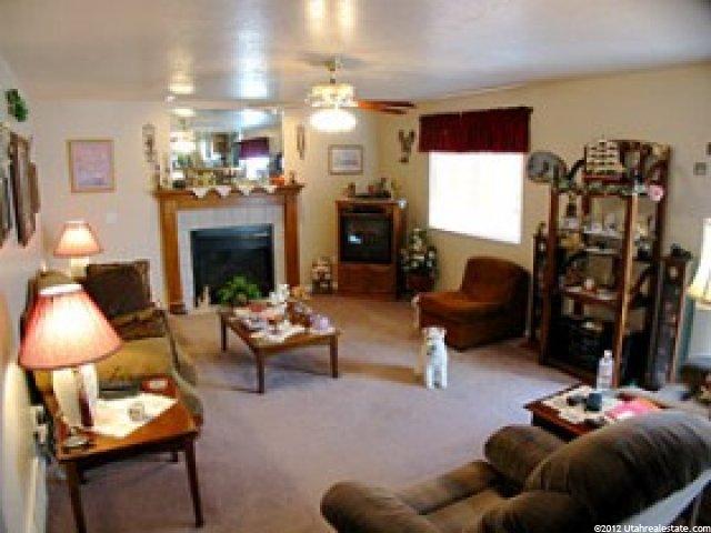 1041 E 3350 N, Layton, UT 84040 — photo 4