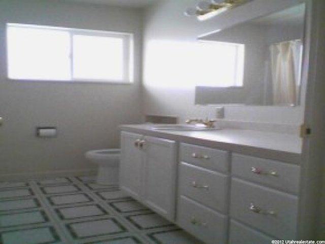 3916 S 2275 W, Roy, UT 84067 — photo 4