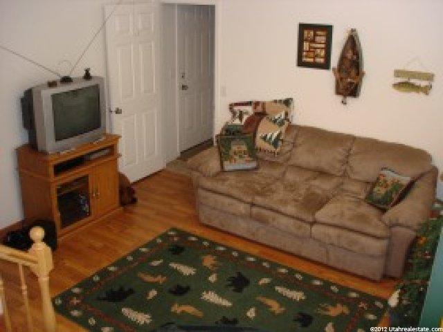 1018 S 940 W, Woods Cross, UT 84087 — photo 5