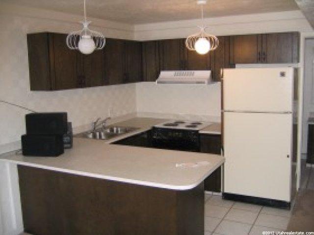 1372 Millcreek Dr, Ogden, UT 84404 — photo 3