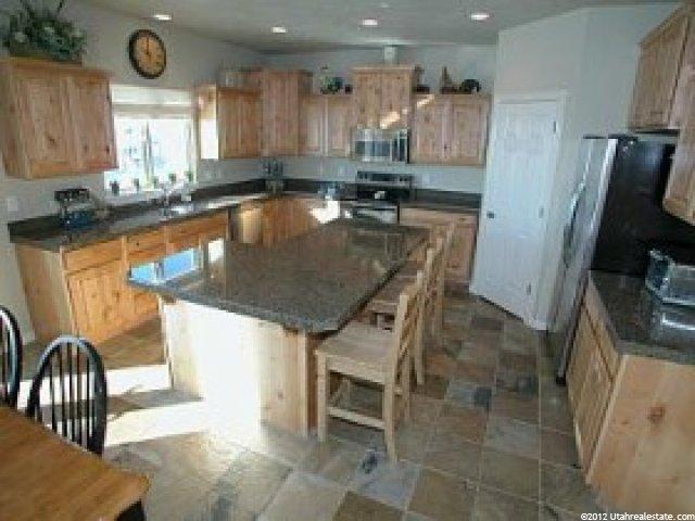 1612 E Lone Oak Dr, Draper, UT 84020 — photo 2