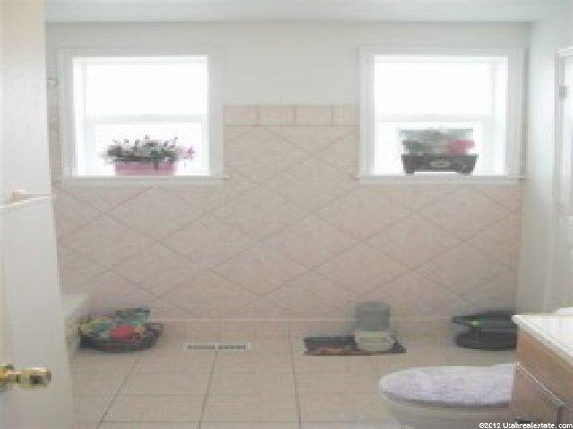 549 W 5510 S, Murray, UT 84123 — photo 5