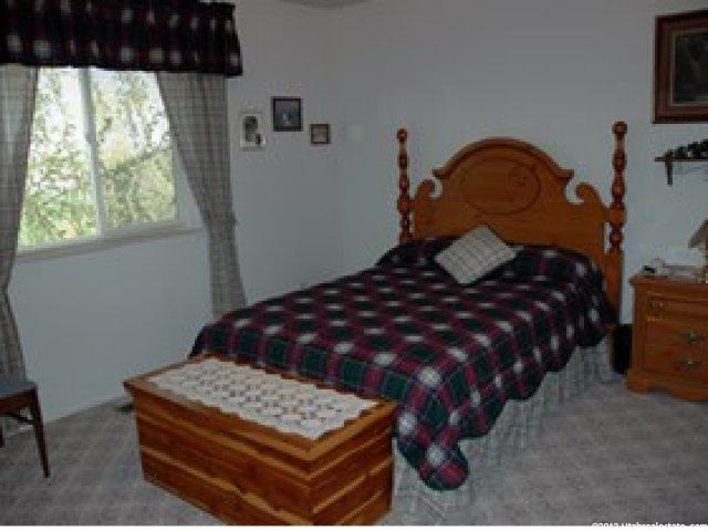 5551 S 2800 W, Roy, UT 84067 — photo 6