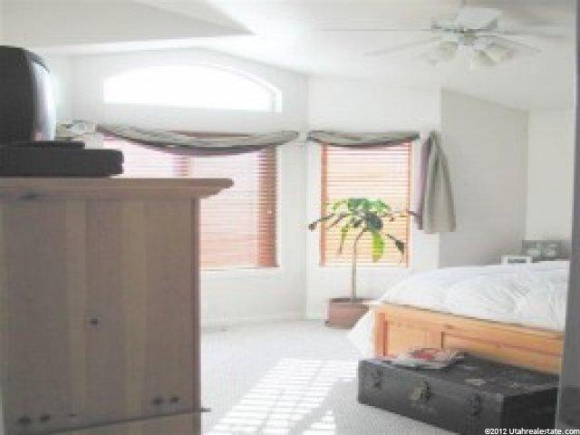 11291 Glen Croft Ln, Sandy, UT 84070 — photo 4