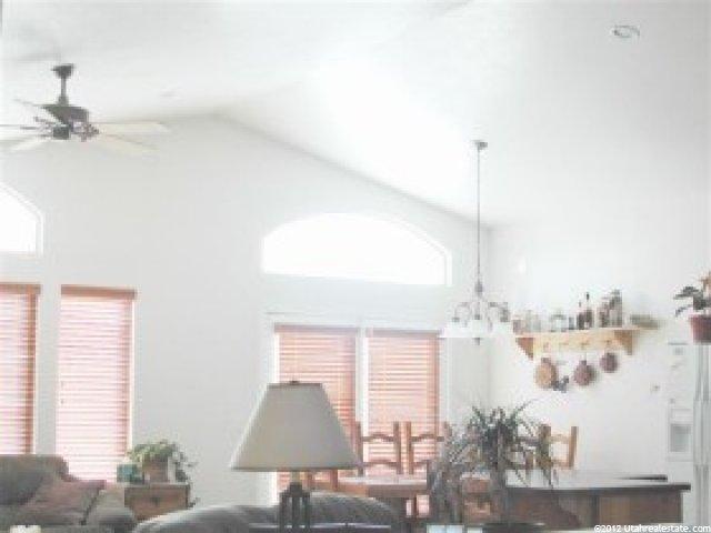 11291 Glen Croft Ln, Sandy, UT 84070 — photo 6