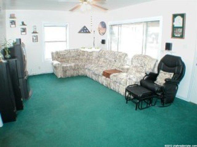 950 N Main St, Bountiful, UT 84010 — photo 2