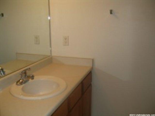 985 N 1125 W, Layton, UT 84041 — photo 6