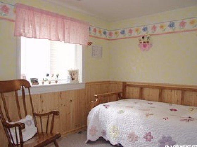 917 W 4000 S, Bountiful, UT 84010 — photo 8
