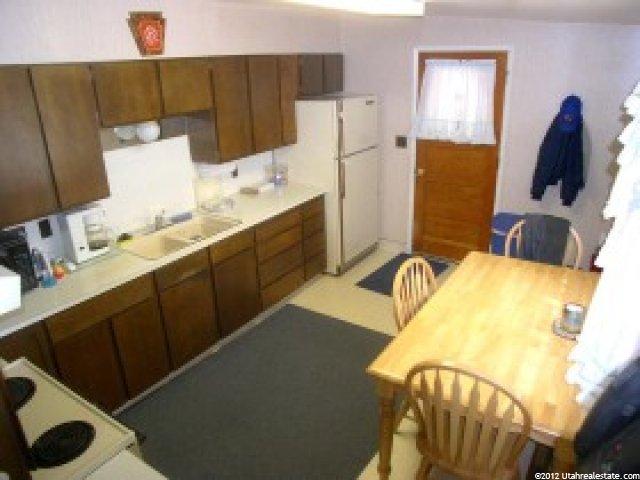 1608 Davis Dr, Layton, UT 84041 — photo 6