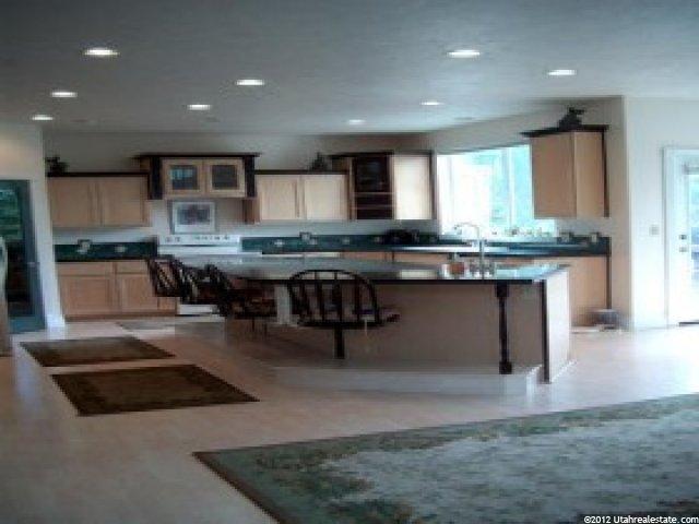 944 E Mutton Hollow Rd, Kaysville, UT 84037 — photo 6