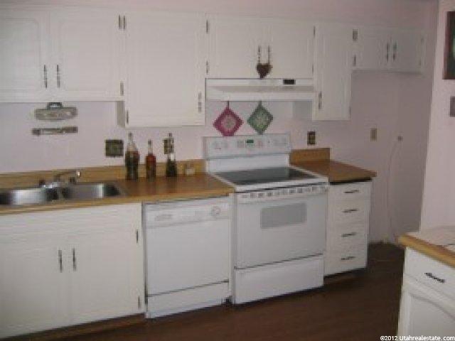 200 Maple St, Murray, UT 84107 — photo 5