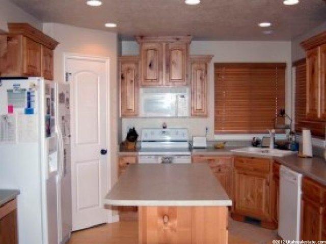 2151 S 650 E, Clearfield, UT 84015 — photo 3