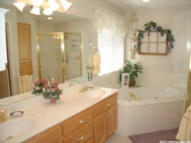 736 E Westbrook Rd N, Kaysville, UT 84037 — photo 7
