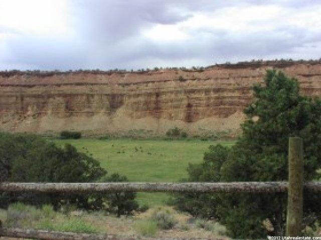 680 E 1700 S, Torrey, UT 84775 — photo 2