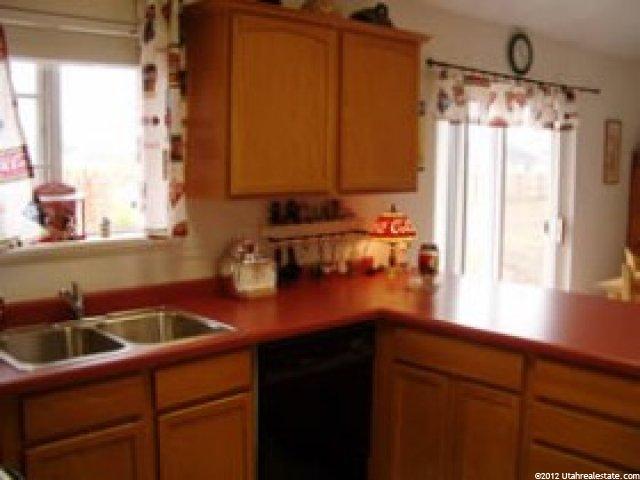62 S 1350 E, Hyrum, UT 84319 — photo 3