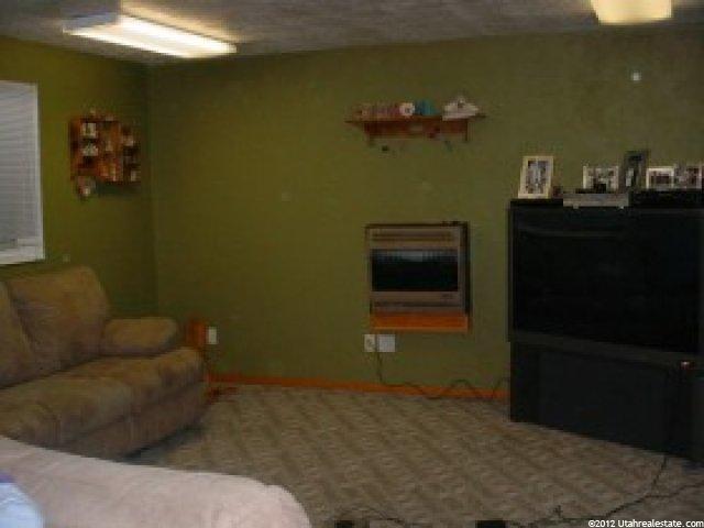 75 S 1030 E, Hyrum, UT 84319 — photo 5