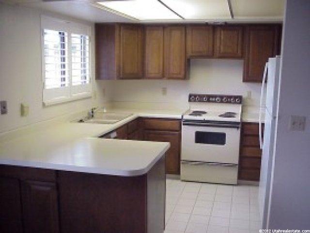 6881 S 775 E, Midvale, UT 84047 — photo 2