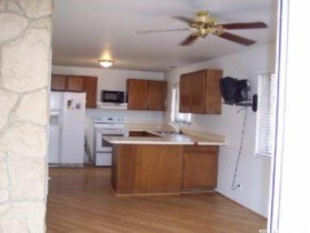 1057 E Bedford St, Kaysville, UT 84037 — photo 2
