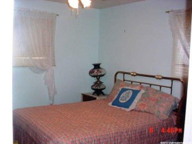 372 W 400 S, Hurricane, UT 84737 — photo 4